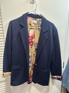 Navy Floral-Trim Single-Button Blazer WITH POCKETS INSIDE
